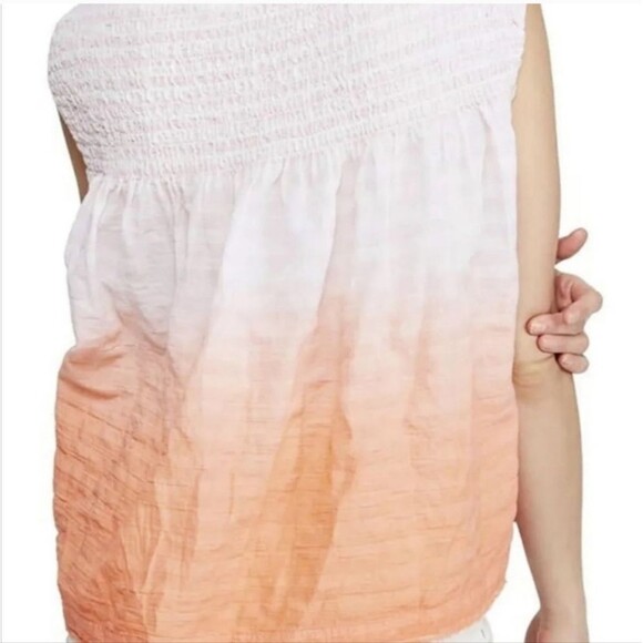 We the Free Little Bit of Something Ombre Top Small - Picture 11 of 12